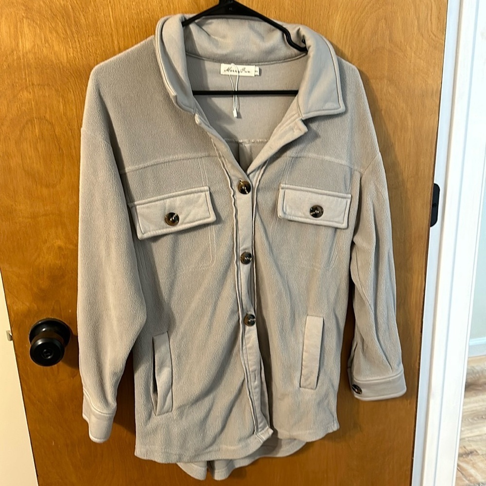 Women’s Shacket